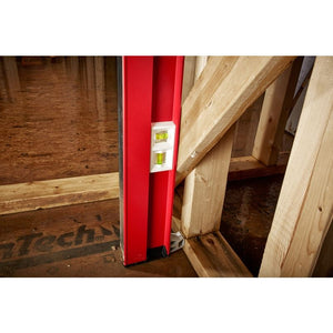 Milwaukee MLXP712   6.5' - 12' Expandable Level
