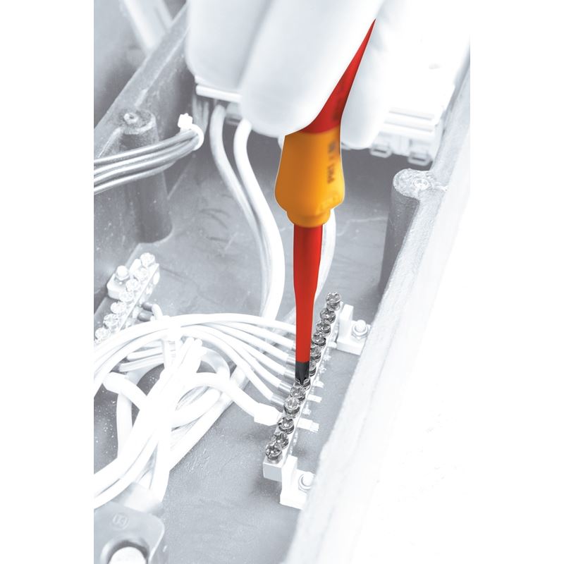 Wiha Insulated SlimLine Slotted/Phillips Screwdrivers 2 Piece Set