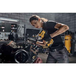 DEWALT DCF891P2 20V MAX XR 1/2 in. Mid-Range Impact Wrench Kit with Hog Ring Anvil