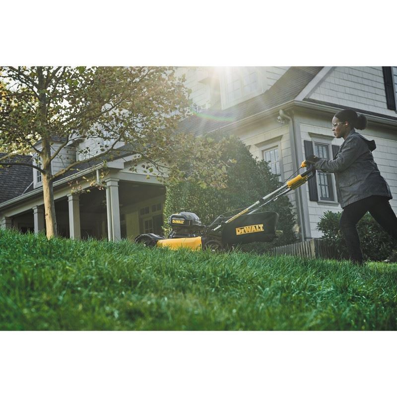 DEWALT DCMWSP244U2 FWD Self-Propelled Lawn Mower - 2X20V MAX 21-1/2 in. Brushless