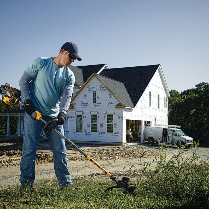 DEWALT DCST970X1S FLEXVOLT 60V MAX* Cordless String Trimmer Kit