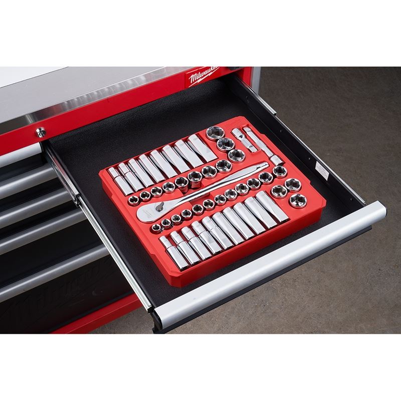 48-22-9010 47 pc. 1/2 in. Socket Wrench Set (SAE  Metric)