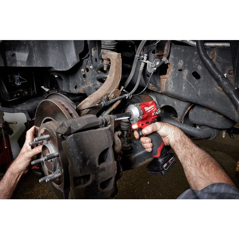 Milwaukee 2554-20 M12 FUEL 3/8" Stubby Impact Wrench