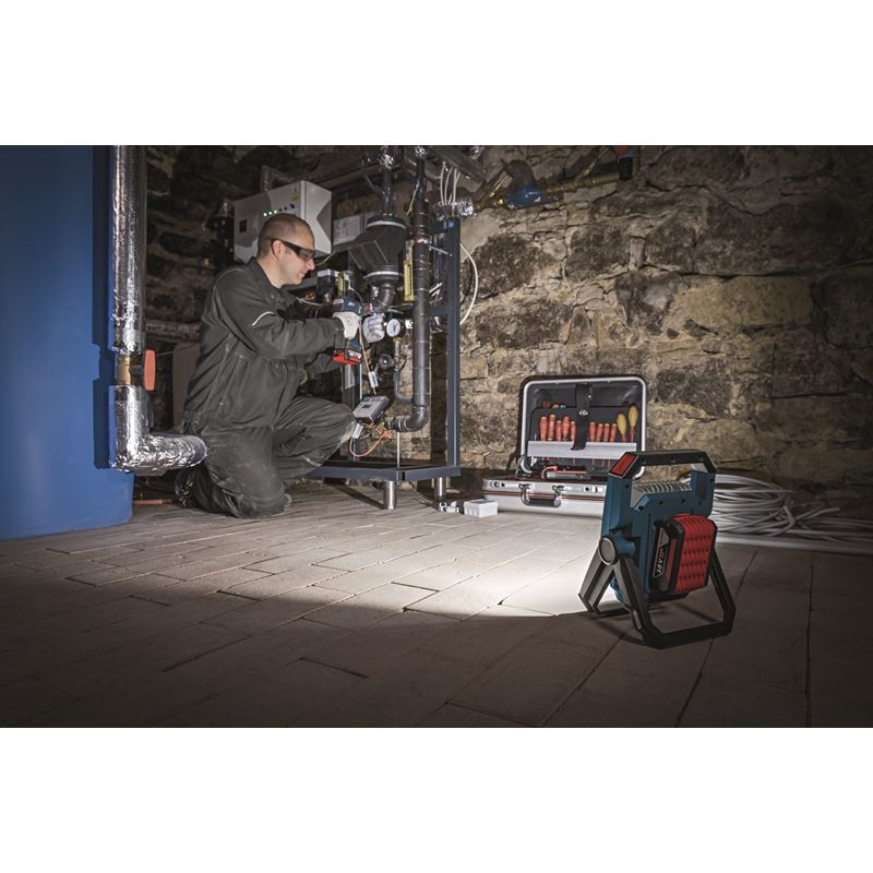 Bosch | GLI18V-1900N 18 V LED Floodlight (Bare Tool) | BFP