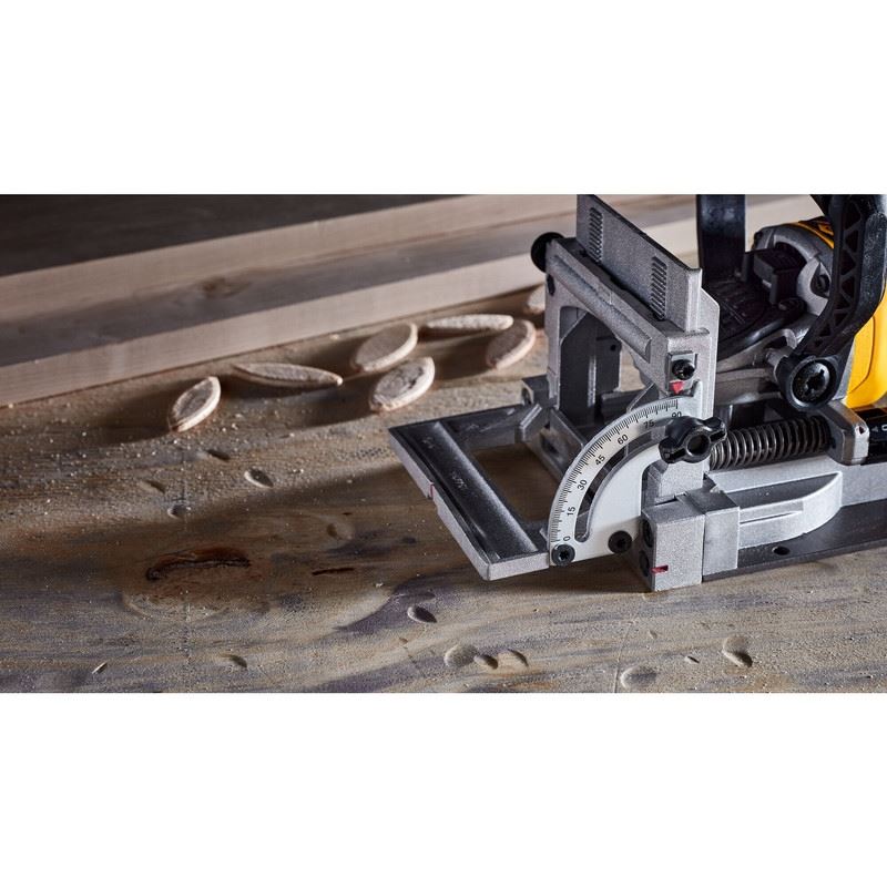 DEWALT DCW682B 20V MAX XR BRUSHLESS CORDLESS BISCUIT JOINER (Tool Only)