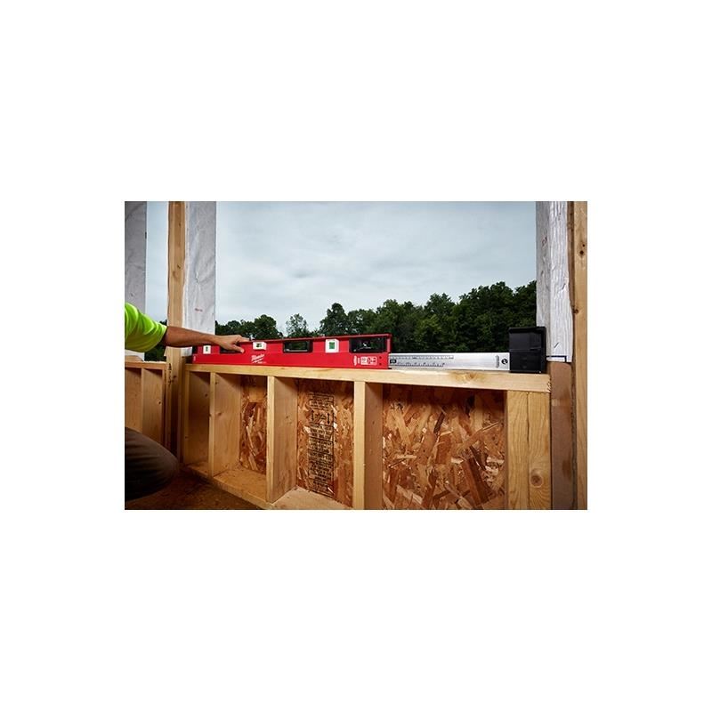 Milwaukee MLXPM78  48" - 78" Magnetic Expandable Level