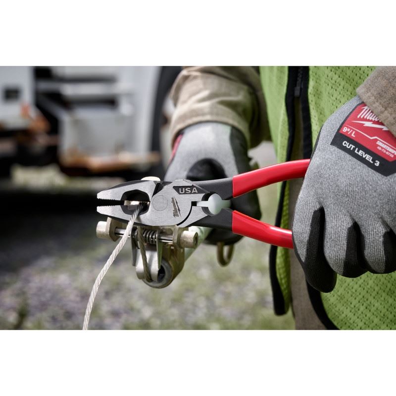 Milwaukee MT500T 9in Linemans Dipped Grip Pliers w/ Thread Cleaner (USA)