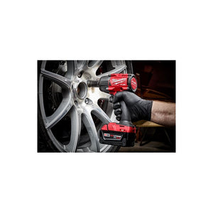 Milwaukee 2962P-22 M18 FUEL 1/2 Mid-Torque Impact Wrench w/ Pin Detent Kit