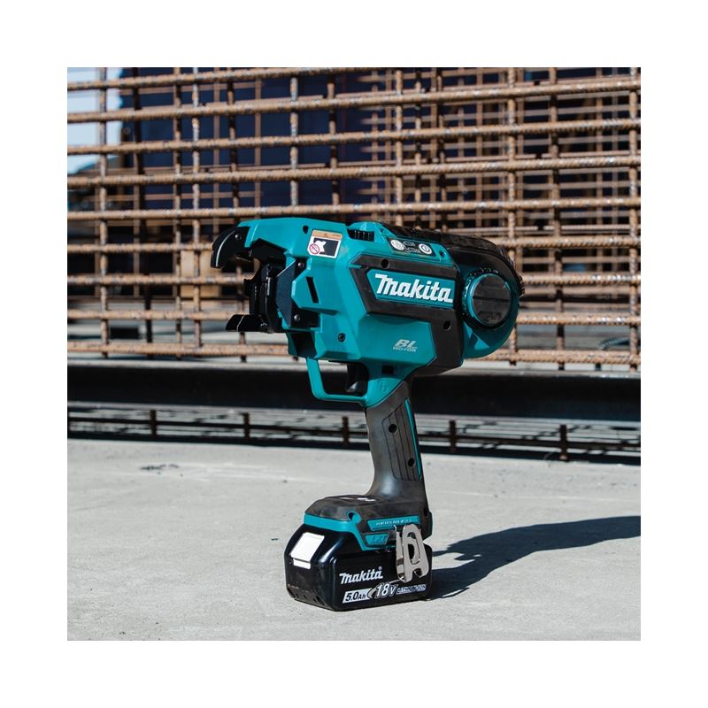 Makita DTR180ZK Cordless Rebar Tying Tool