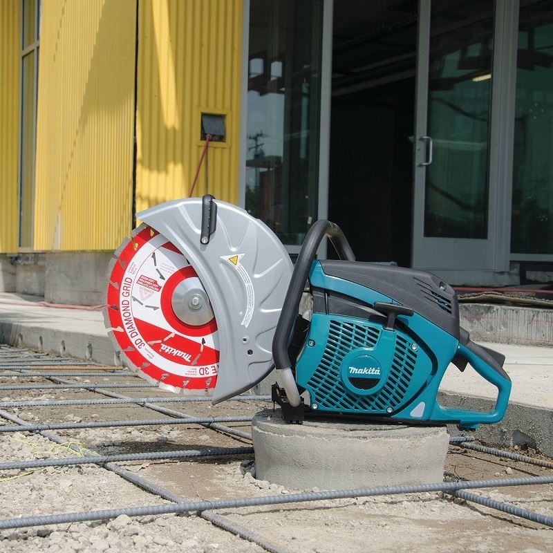 Makita EK6101 14in / 4.4 hp 2-Stroke Power Cutter (20 mm Arbor)