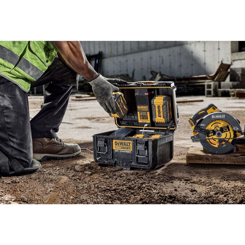 DEWALT DWST08050 TOUGHSYSTEM 2.0 20V Dual Port Charger