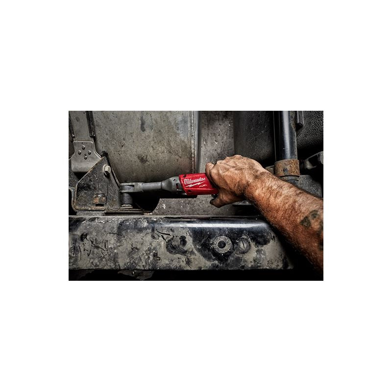 Milwaukee 2560-21 M12 FUEL 3/8" Extended Reach Ratchet Kit
