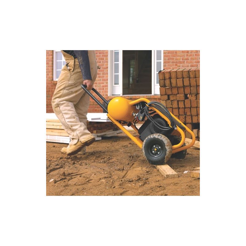 DEWALT | D55146 1.6 HP Continuous, 200 PSI, 4.5 Gallon Compressor