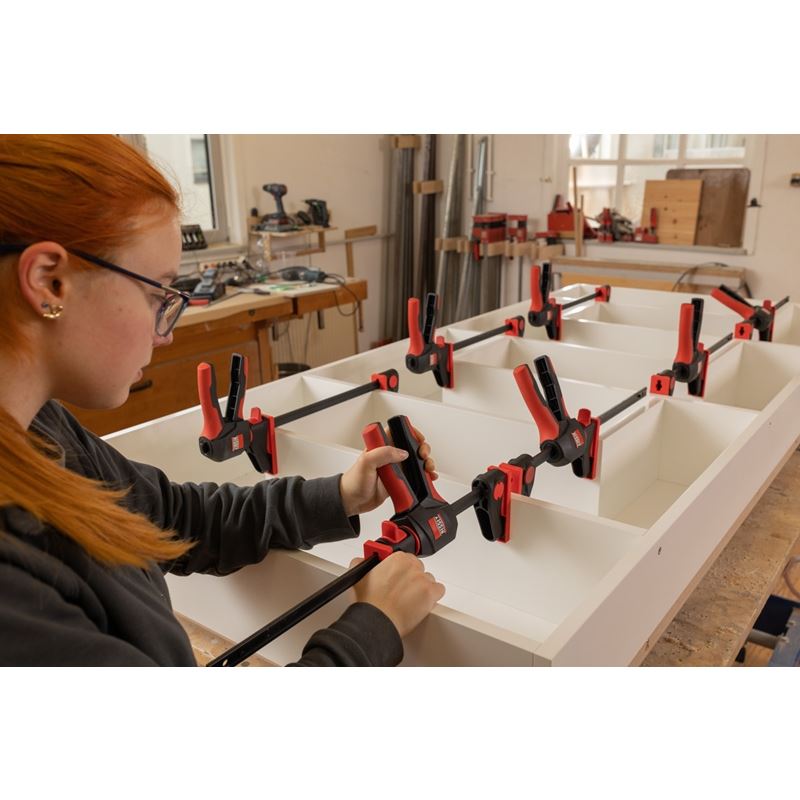 Bessey EHKL360 One - Hand Trigger Clamps With 360 Degree Rotating Handle - Mississauga Hardware Centre Inc