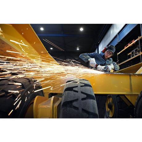 Bosch | 1994 - 6 9 In. 15 A High Performance Large Angle Grinder - Mississauga Hardware Centre IncBOSCH1994-6