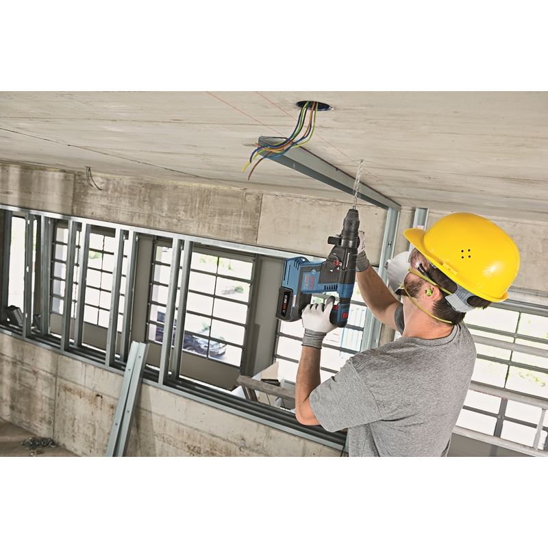 Bosch | GBH18V - 26K24 18V EC Brushless 1 In. SDS - plus Rotary Hammer Kit with 18V 6.3 Ah Batteries | BFP - Mississauga Hardware Centre IncBOSCHGBH18V-26K24