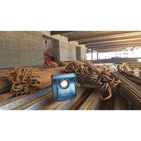 Bosch GLI18V - 10000CN 18V Connected LED Floodlight (Bare Tool) - Mississauga Hardware Centre IncBOSCHGLI18V-10000CN