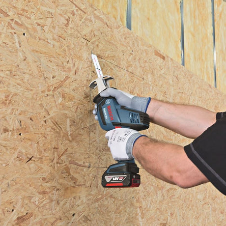 Bosch | GSA18V - 083B11 18 V Compact Reciprocating Saw Kit | BFP - Mississauga Hardware Centre IncBoschGSA18V-083B11