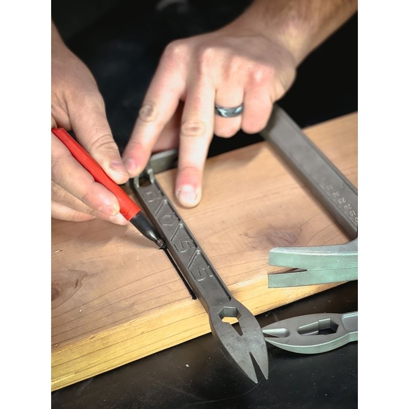 BOSS HAMMER BPTI 9 IN TITANIUM CAT PAW - Mississauga Hardware Centre Inc