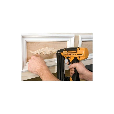 Bostitch | BTFP12233 Smart Point 18 - Gauge Brad Nailer Kit - Mississauga Hardware Centre IncBOSTITCHBTFP12233