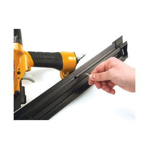 BOSTITCH MCN250 2 - 1/2in STRAPSHOT Nailer - Mississauga Hardware Centre Inc