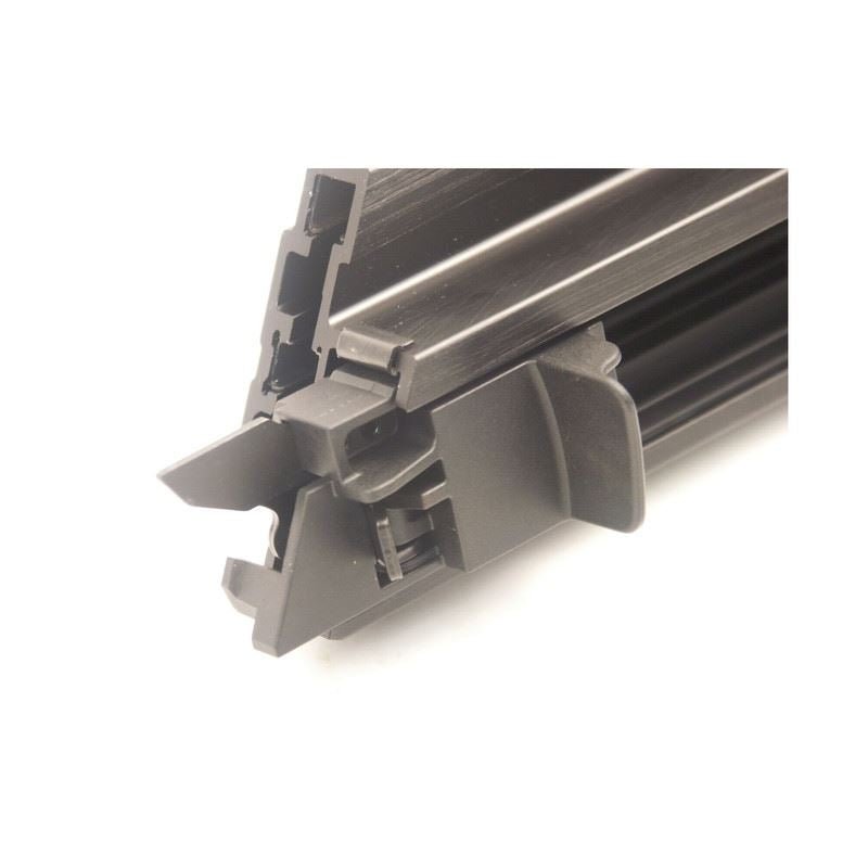 BOSTITCH MCN250 2 - 1/2in STRAPSHOT Nailer - Mississauga Hardware Centre Inc