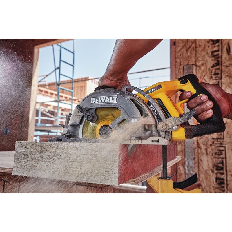 DCS577X1 FLEXVOLTÂ® 60V MAX* 7 - 1/4 in. Cordless Worm Drive Style Saw (9.0Ah Battery) - Mississauga Hardware Centre IncDEWALTDCS577X1