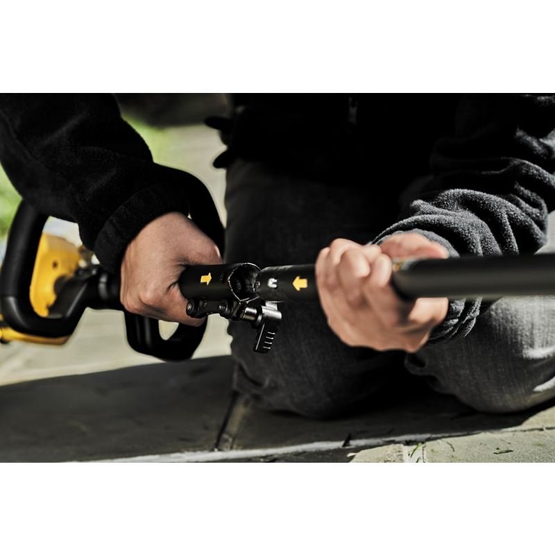 DeWalt 60V MAX 17 IN. ATTACHMENT CAPABLE STRING TRIMMER KIT - Mississauga Hardware Centre IncDEWALTDCST972X1