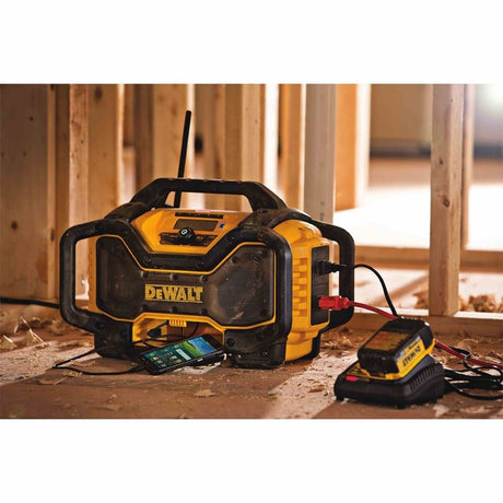 DEWALT Bluetooth Charger Radio - DCR025 - Mississauga Hardware Centre IncDEWALTDCR025
