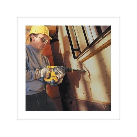 DEWALT | D25313K 1" L - Shape SDS Rotary Hammer Kit - Mississauga Hardware Centre IncDEWALTD25313K