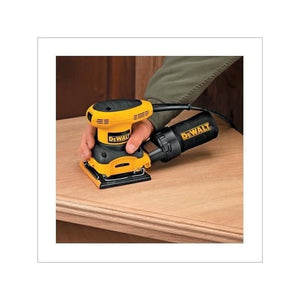 DEWALT | D26441 1/4 Sheet Palm Grip Sander - Mississauga Hardware Centre IncDEWALTD26441