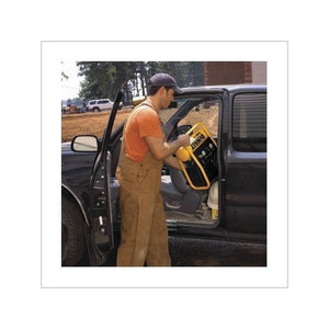 DEWALT | D55140 1 Gallon, 135 PSI Max, Trim Compressor - Mississauga Hardware Centre IncDEWALTD55140