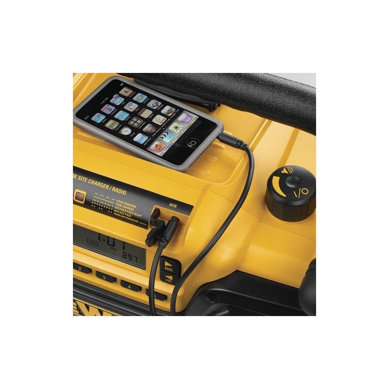 DEWALT | DC012 Worksite Charger / Radio - Mississauga Hardware Centre IncDEWALTDC012