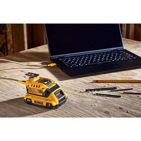 DEWALT DCB094K USB Charging Kit - Mississauga Hardware Centre IncDEWALTDCB094K