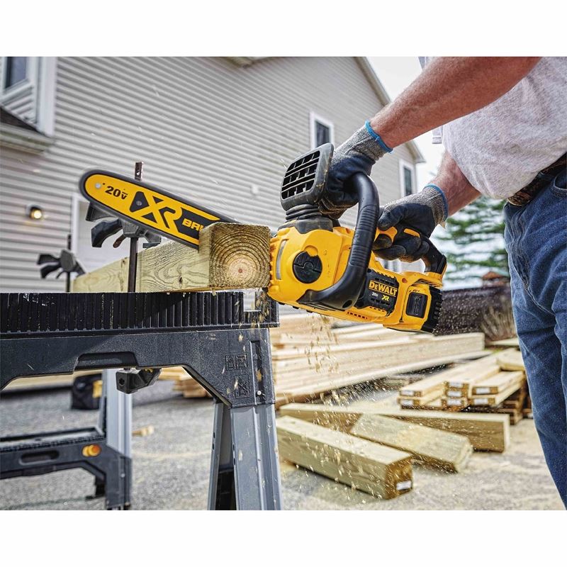 DEWALT DCCS620B 20V MAX* XR Compact 12 in. Cordless Chainsaw (Tool Only) - Mississauga Hardware Centre IncDEWALTDCCS620B