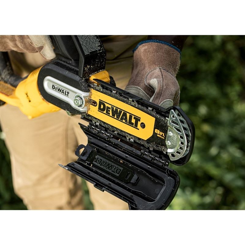 DEWALT DCCS623L1 20V MAX 8 in. Brushless Cordless Pruning Chainsaw Kit with 3 Ah Battery - Mississauga Hardware Centre IncDEWALTDCCS623L1