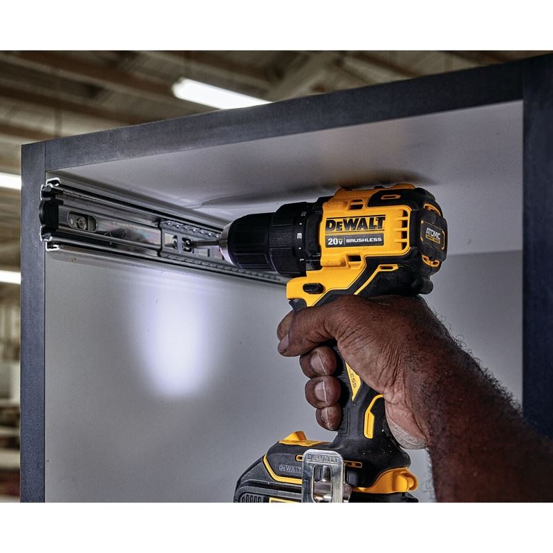 DEWALT DCD708C2 ATOMIC 20V MAX Brushless Compact 1/2 in. Drill/Driver Kit - Mississauga Hardware Centre IncDEWALTDCD708C2