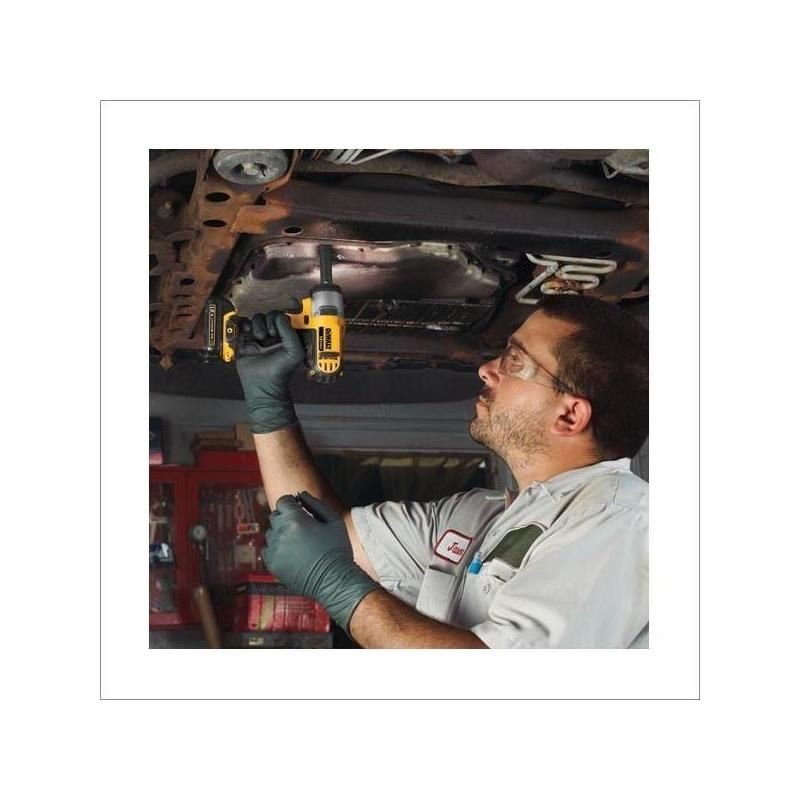 DEWALT | DCF813S2 12V MAX* 3/8" Impact Wrench Kit - Mississauga Hardware Centre IncDEWALTDCF813S2