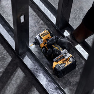 DEWALT DCF850P1 ATOMIC 20V MAX 1/4 IN. BRUSHLESS CORDLESS 3 - SPEED IMPACT DRIVER KIT - Mississauga Hardware Centre IncDEWALTDCF850P1