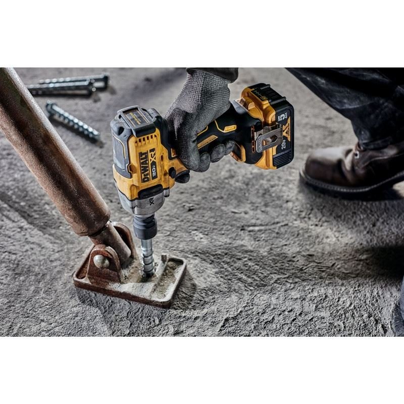 DEWALT DCF891B 20V MAX XR 1/2 in. Mid - Range Impact Wrench with Hog Ring Anvil (Tool Only) - Mississauga Hardware Centre IncDEWALTDCF891B