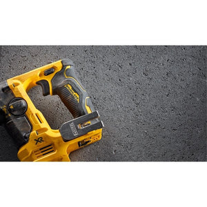 DEWALT DCH072B XTREME 12V MAX BRUSHLESS CORDLESS 9/16 IN. SDS PLUS ROTARY HAMMER (TOOL ONLY) - Mississauga Hardware Centre IncDEWALTDCH072B