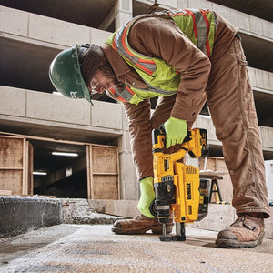 DEWALT DCH263R2DH 20V MAX* XR Brushless 1 - 1/8 in. SDS Plus D - Handle Rotary Hammer Kit - Mississauga Hardware Centre IncDEWALTDCH263R2DH