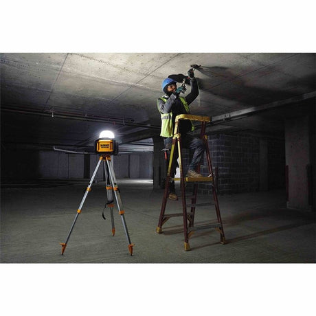 DEWALT DCL074 Tool Connect20V MAX* All - Purpose Cordless Work Light (Tool Only) - Mississauga Hardware Centre IncDEWALTDCL074