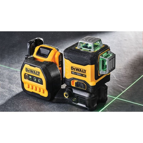 DEWALT DCLE34030G 20V MAX 3 x 360 Green Laser Kit - Mississauga Hardware Centre IncDEWALTDCLE34030G