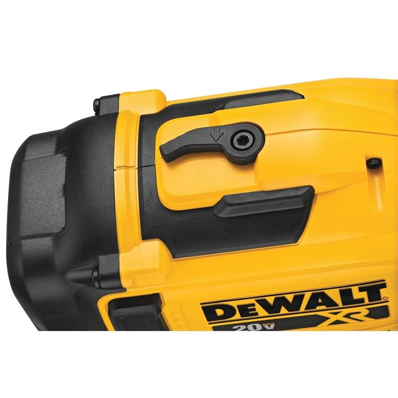 DEWALT DCN45RNB 20V MAX 15deg Cordless Coil Roofing Nailer - Mississauga Hardware Centre IncDEWALTDCN45RNB
