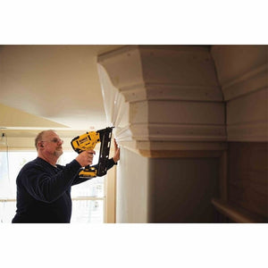 DEWALT DCN650B 20V MAX* XR 15 GA Cordless Angled Finish Nailer (Tool Only) - Mississauga Hardware Centre IncDEWALTDCN650B