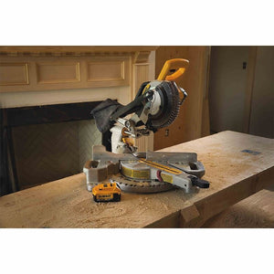 DEWALT DCS361M1 20V MAX* 7 1/4" Sliding Miter Saw (w/Battery Charger) - Mississauga Hardware Centre IncDEWALTDCS361M1