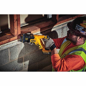 DEWALT DCS367P1 20V MAX* XR Brushless Compact Reciprocating Saw Kit (5.0 Ah) - Mississauga Hardware Centre IncDEWALTDCS367P1