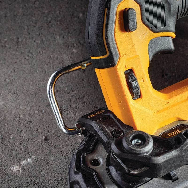 DEWALT DCS377Q1 ATOMIC 20V MAX BRUSHLESS CORDLESS 1 - 3/4 IN. BANDSAW KIT - Mississauga Hardware Centre IncDEWALTDCS377Q1