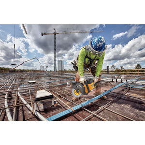 DEWALT DCS692X2 FLEXVOLT 60V MAX CORDLESS BRUSHLESS 9 IN. CUT - OFF SAW KIT - Mississauga Hardware Centre IncDEWALTDCS692X2